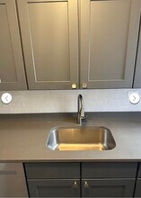 3825 N Pine Grove Ave, Unit ONE BEDROOM - UNIT 210 in Chicago, IL - Building Photo - Building Photo