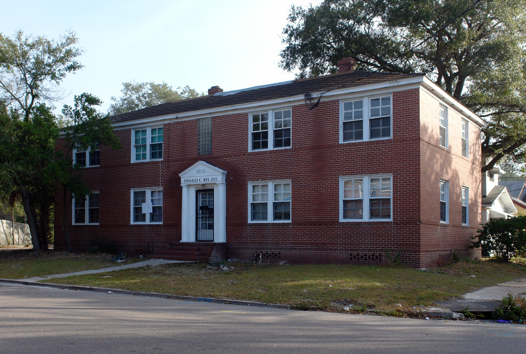 2805 Silver St in Jacksonville, FL - Foto de edificio