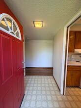 4881 Goodwater Ave in Redding, CA - Building Photo - Building Photo