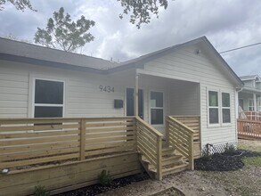 9434 Rhode Island St in Houston, TX - Building Photo - Building Photo