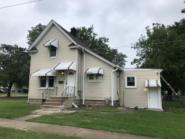 property at 3029 Gideon Ave