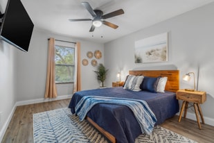 145 Alabama Ave NW in Fort Walton Beach, FL - Building Photo