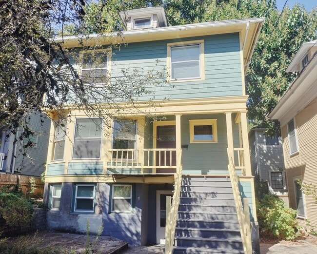 property at 43 SW Whitaker St.