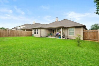 4318 Plumeria Ave in Baytown, TX - Building Photo - Building Photo