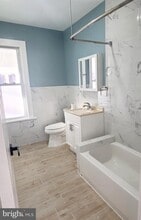 73 Oak Ln in Trenton, NJ - Building Photo - Building Photo