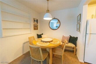 216 Moore Rd in Avon Lake, OH - Building Photo - Building Photo