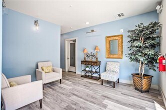 2712 Wingate St in Fort Worth, TX - Building Photo - Building Photo