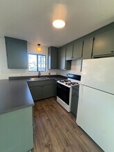 1456 Magnolia Ave in Redding, CA - Building Photo - Building Photo