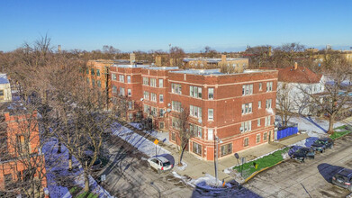 21 Units /// Austin in Chicago, IL - Building Photo - Building Photo