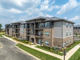 The Retreat at Canal Apartments in Canal Winchester, OH - Building Photo