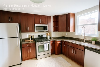 2013 S 11th St in Philadelphia, PA - Building Photo - Building Photo