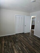 340 W Cedar St in Pocatello, ID - Building Photo - Building Photo