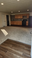 205 S 16th St-Unit -B in Petersburg, IN - Building Photo - Building Photo