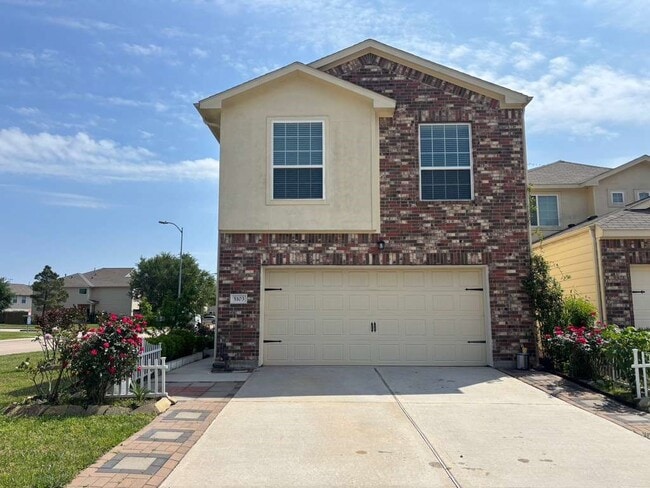 property at 5103 Dauntless Dr