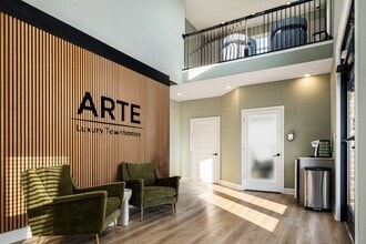 ARTE Luxury Townhomes in Clarksville, TN - Foto de edificio - Building Photo