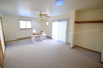 2030 Pecos Pl in Fort Collins, CO - Building Photo - Building Photo