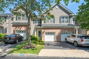119 Hoover Ave in Princeton, NJ - Building Photo