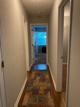 1511 Creekwood Ct, Unit 201 in Raleigh, NC - Foto de edificio - Building Photo