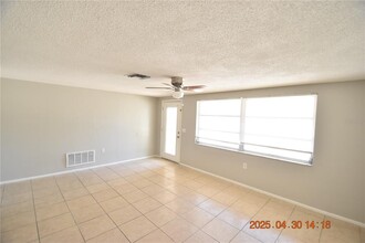 3221 Topp Dr in Holiday, FL - Building Photo - Building Photo