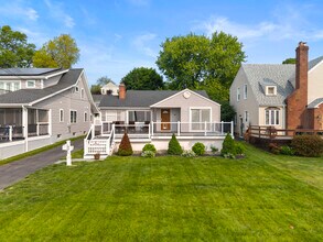 792 Ocean Ave in West Haven, CT - Building Photo - Building Photo