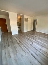 3729 Morgan Ford Rd in St. Louis, MO - Building Photo - Building Photo