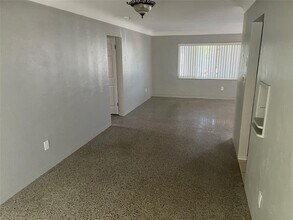 428 90th Ave in St Pete Beach, FL - Building Photo - Building Photo