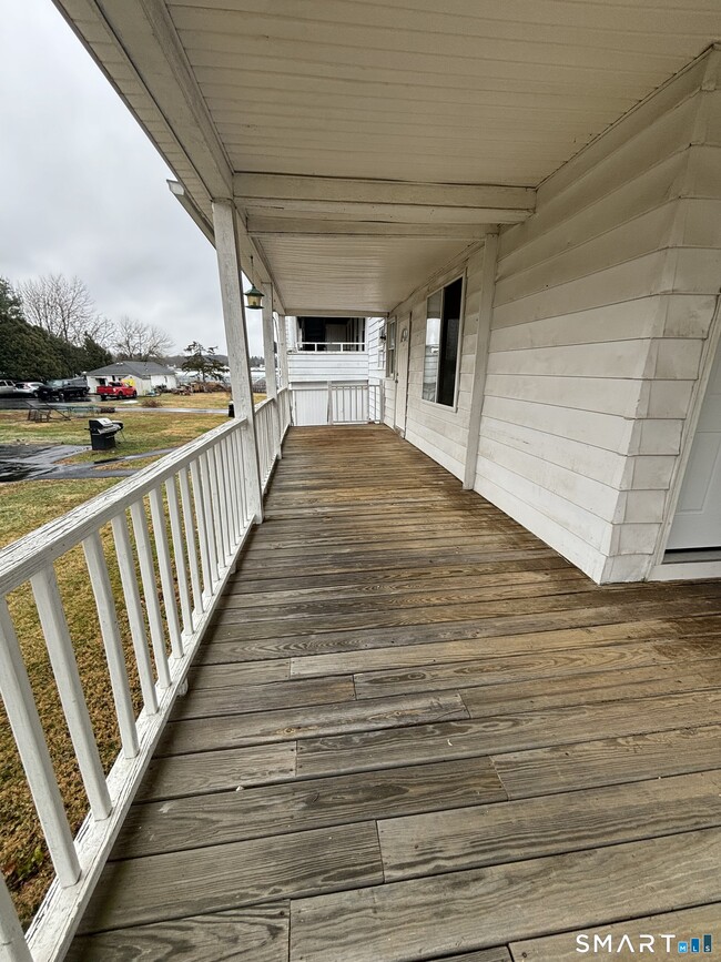 411 Main St in Cromwell, CT - Building Photo - Building Photo