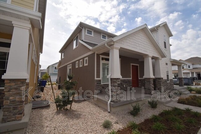 214 Allegheny Pl in Saratoga Springs, UT - Building Photo - Building Photo