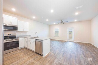 32195 Emancipation Cir in Spanish Fort, AL - Building Photo - Building Photo