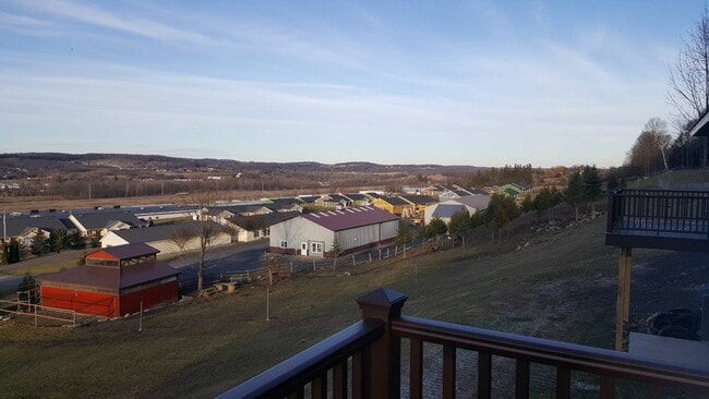 277 Red Tail Rdg in Cobleskill, NY - Building Photo - Building Photo