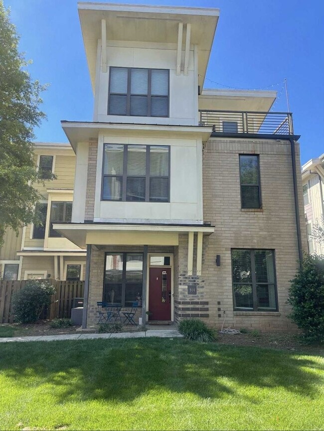 property at 914 Warren Burgess Ln