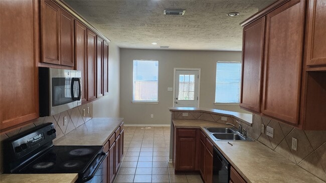 property at 11428 Hackmatack Way