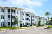 Elevate Navarre in Navarre, FL - Building Photo - Building Photo