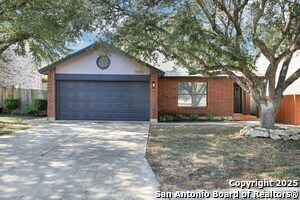 9102 Roquefort in San Antonio, TX - Building Photo