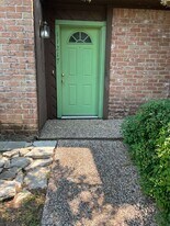 11217 Briar Forest Dr in Houston, TX - Building Photo