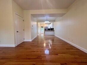 304 Villa View Dr in Morgantown, WV - Building Photo - Building Photo