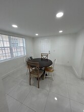 407 NW 33rd St in Miami, FL - Building Photo - Building Photo