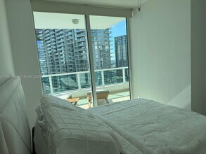 41 SE 5th St in Miami, FL - Building Photo - Building Photo