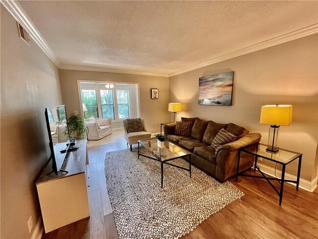 property at 2512 Demere Rd