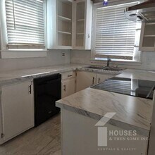 106 E Wilburn Ave in Greenville, SC - Building Photo - Building Photo