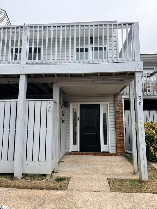 36 Spinnaker Ct in Greenville, SC - Building Photo