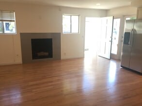 3603 Mentone Ave in Los Angeles, CA - Building Photo - Building Photo