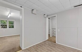 11019 Lozier Ave, Unit 4 in Warren, MI - Building Photo - Building Photo