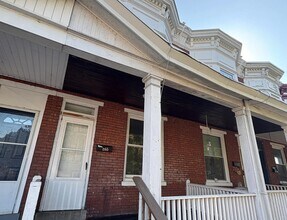 2155 Logan St in Harrisburg, PA - Building Photo - Building Photo