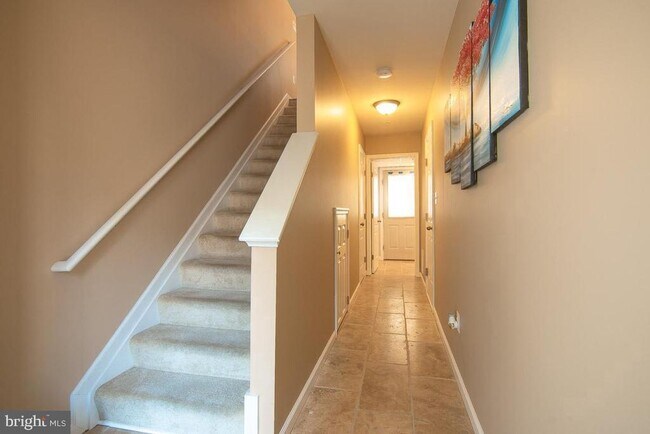 816 Croggan Cres in Glen Burnie, MD - Building Photo - Building Photo