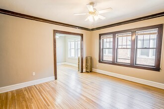 935 Goodrich Ave in St. Paul, MN - Foto de edificio - Building Photo