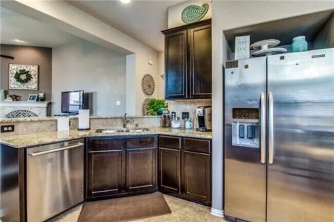 1720 Rosson Rd in Little Elm, TX - Building Photo - Building Photo