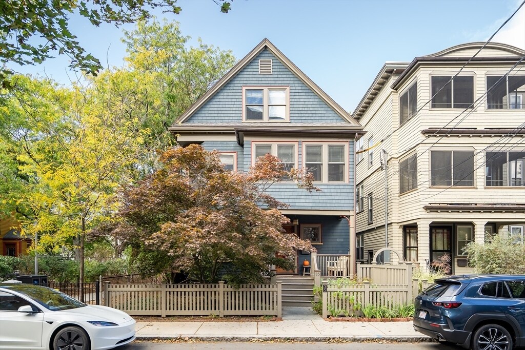 35 Norris St in Cambridge, MA - Building Photo