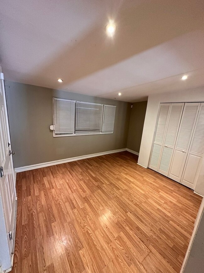 8131 S Calumet Ave in Chicago, IL - Building Photo - Building Photo