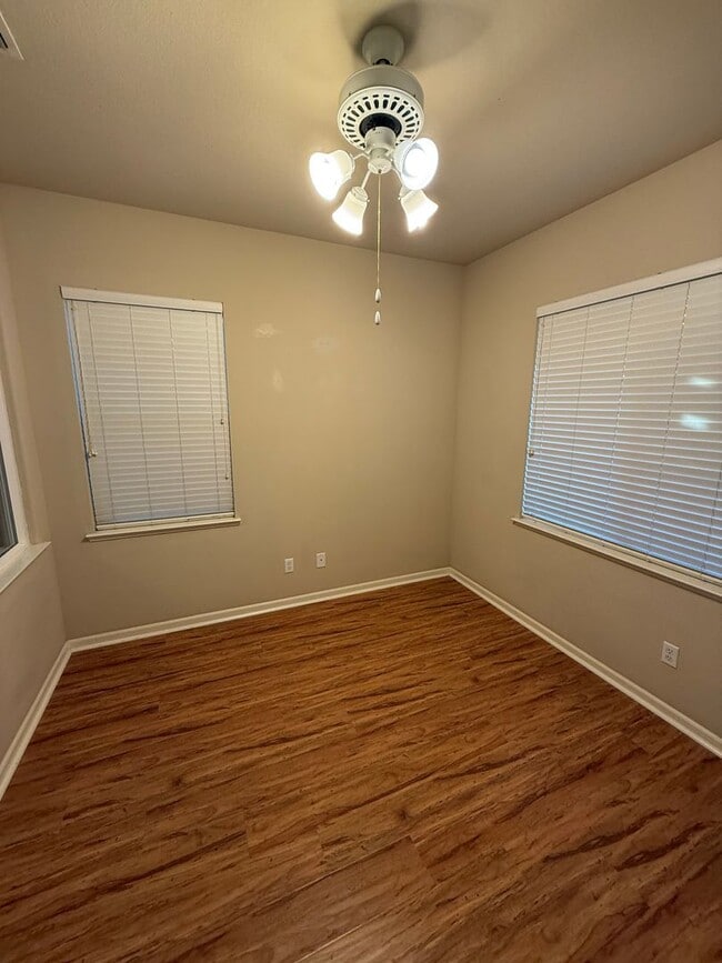 3819 Kaweah St in West Sacramento, CA - Building Photo - Building Photo